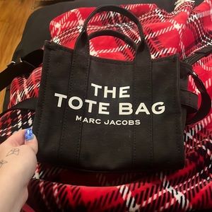 marc jacobs the mini tote bag